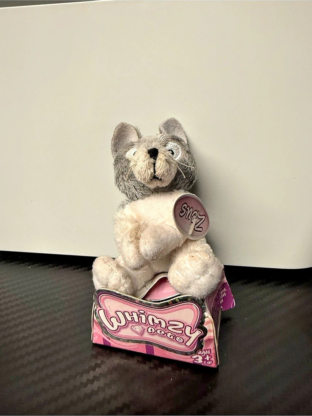 Whimzy Pets Gray White Cat Plush Blip Toys 2010 Mini Pet